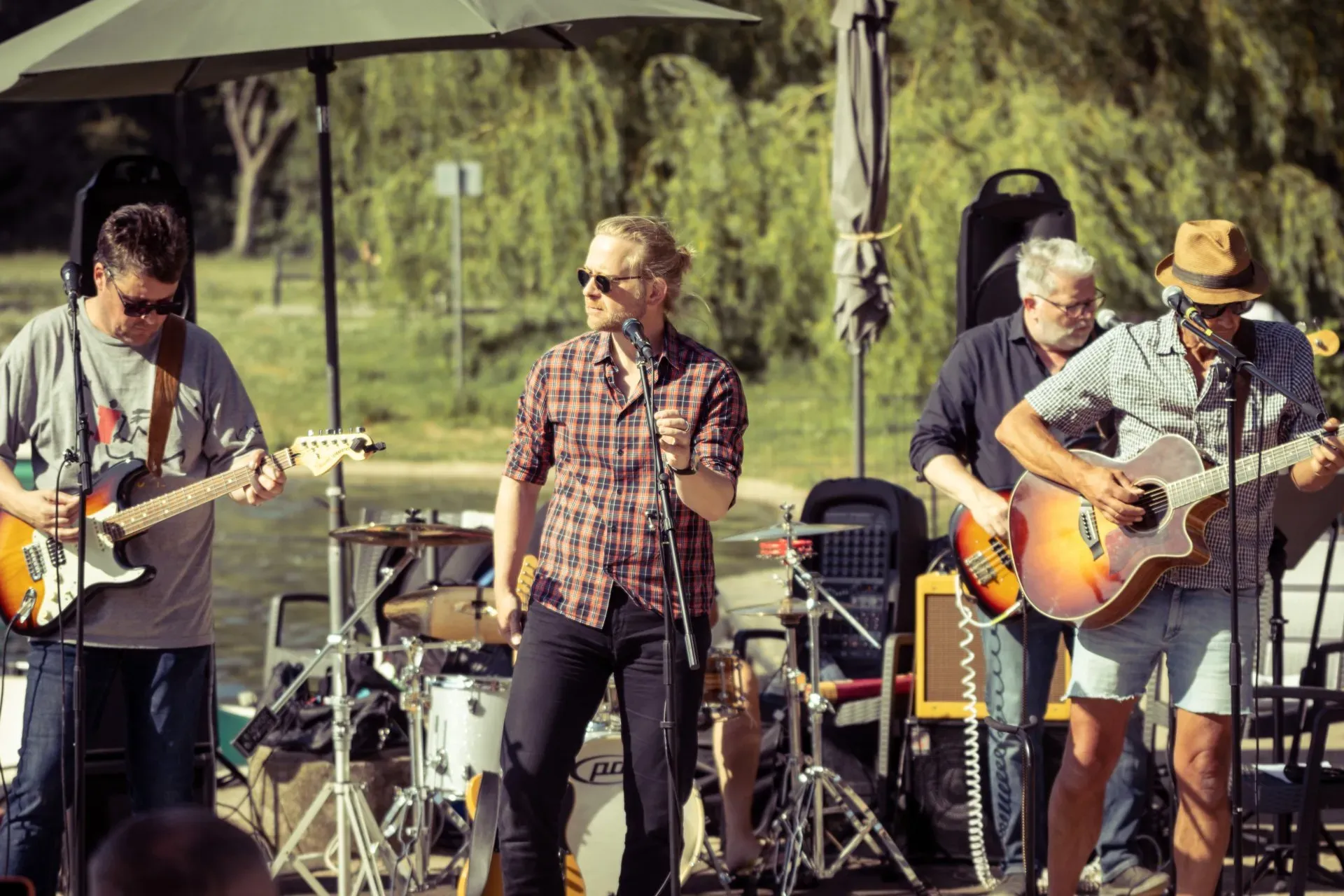 Bandtotale vom Kahlscheurer Weiher